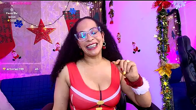 Cintiia Holmes online show from December 2025 08:04:02 PM