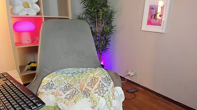 xamixa  online show from March 2025 12:51:01 PM
