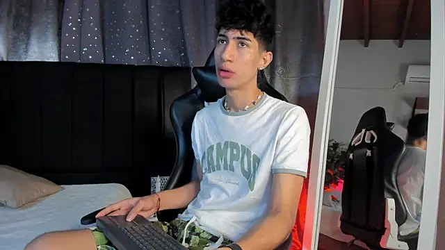 NovaaWheler online show from February 2026 02:06:02 PM