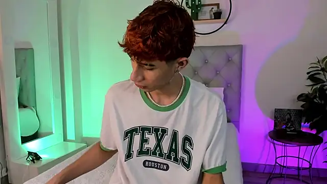 NovaaWheler online show from March 2025 02:13:02 PM