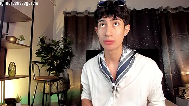 NovaaWheler online show from March 2026 11:52:02 AM