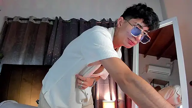 NovaaWheler online show from February 2026 11:45:02 AM