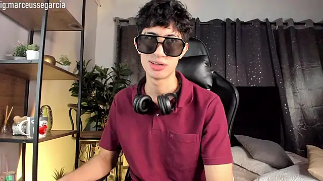 NovaaWheler online show from March 2026 11:53:02 AM