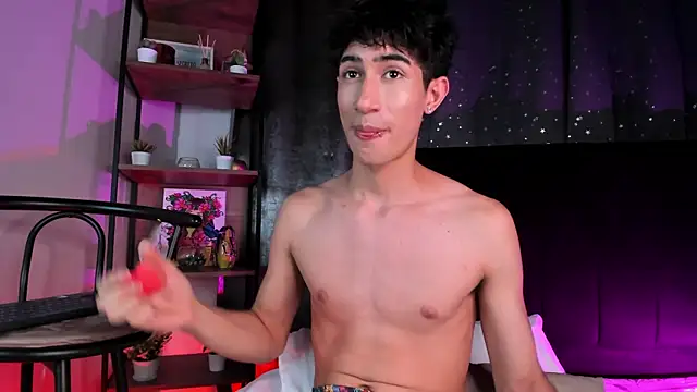 NovaaWheler online show from October 2025 09:26:01 PM