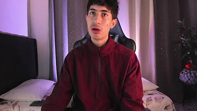 NovaaWheler online show from September 2025 12:44:02 PM