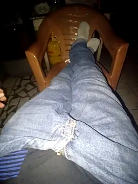 feniX85 4 online show from April 2026 05:32:01 AM