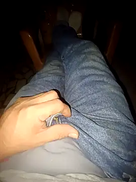 feniX85 4 online show from April 2026 05:16:01 AM