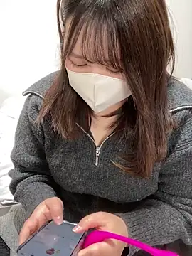 mitarashi awww online show from March 2025 12:12:01 PM