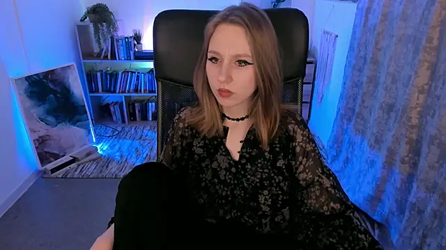 Snapshot of DariaTate chatting on March 2025 06:30:01 PM DariaTate online show from March 2025 06:30:01 PM