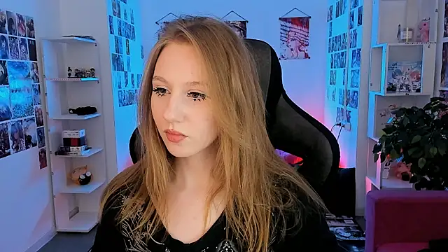 Snapshot of DariaTate chatting on February 2026 12:05:02 PM DariaTate online show from February 2026 12:05:02 PM