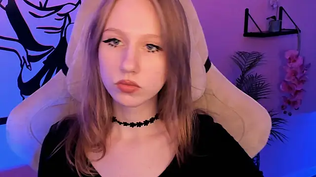 Snapshot of DariaTate chatting on October 2025 11:34:01 AM DariaTate online show from October 2025 11:34:01 AM