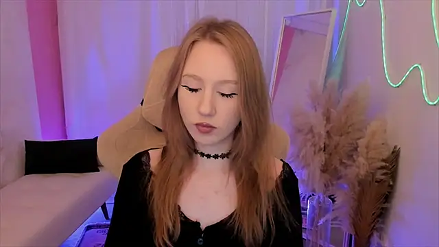 DariaTate online show from May 2026 12:38:02 PM
