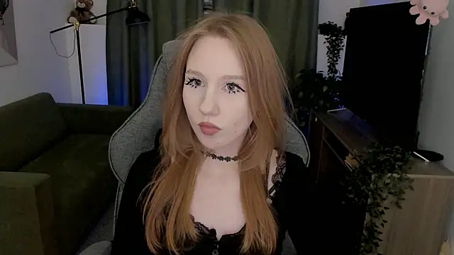 DariaTate online show from April 2026 12:53:02 PM