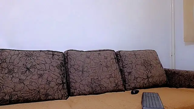 ChristiHanson online show from November 2025 09:20:02 AM