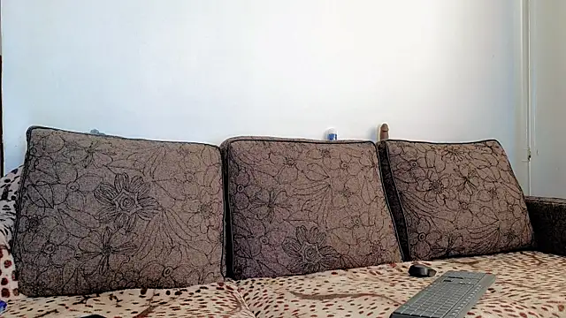 ChristiHanson online show from October 2025 12:13:02 PM