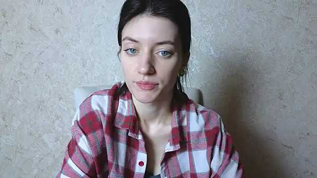 roxy riot  online show from March 2025 01:24:01 AM