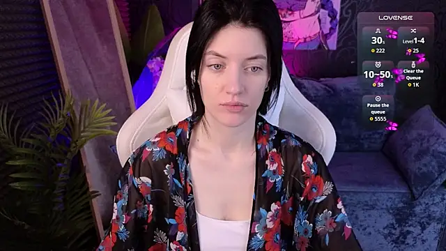 roxy riot  online show from November 2025 01:28:01 AM