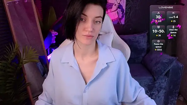 roxy riot  online show from November 2025 01:32:02 AM