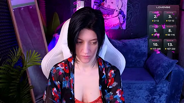 roxy riot  online show from November 2025 01:31:01 AM