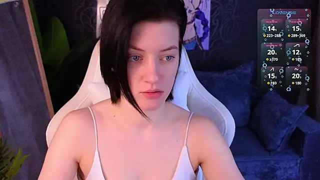 roxy riot  online show from March 2026 01:23:01 AM