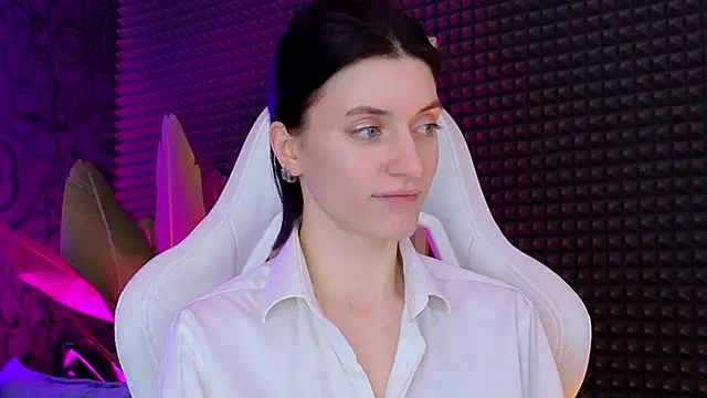 roxy riot  online show from March 2025 09:05:01 AM