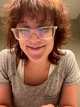 Snapshot of grassXass420 chatting on October 2025 02:32:01 AM grassXass420 online show from October 2025 02:32:01 AM