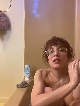 Snapshot of grassXass420 chatting on March 2025 12:07:02 AM grassXass420 online show from March 2025 12:07:02 AM