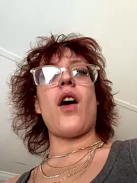 grassXass420 online show from January 2026 05:20:01 PM