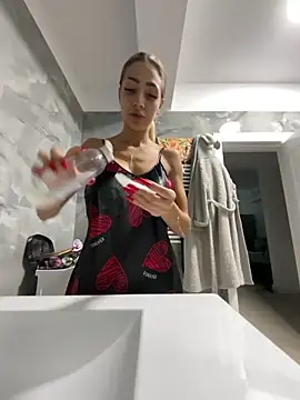 BonyBon29 online show from December 2025 06:13:01 AM