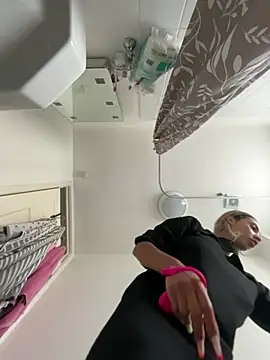 BonyBon29 online show from April 2026 01:50:01 PM