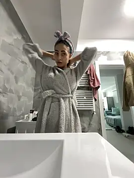 BonyBon29 online show from November 2025 07:01:01 AM