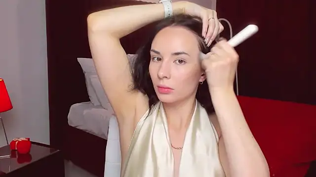 Snapshot of Suga_babe chatting on September 2025 01:16:02 PM Suga babe online show from September 2025 01:16:02 PM