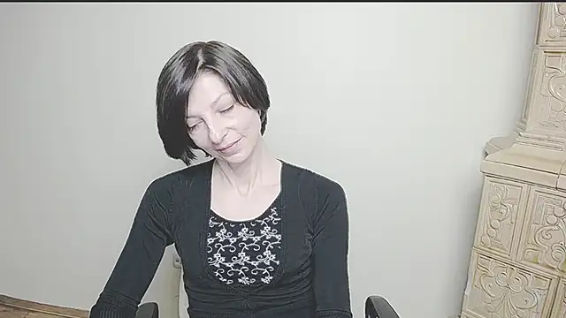 Snapshot of _AngeliaFlow_ chatting on March 2025 07:41:01 AM AngeliaFlow online show from March 2025 07:41:01 AM
