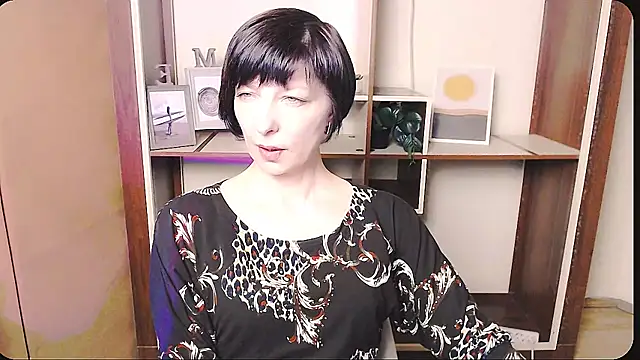  AngeliaFlow  online show from April 2026 08:21:01 AM