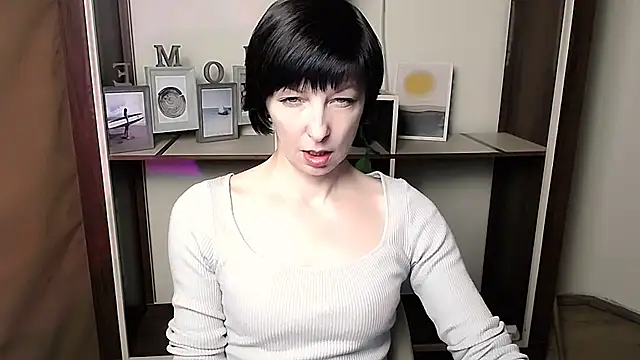  AngeliaFlow  online show from March 2026 08:44:01 AM