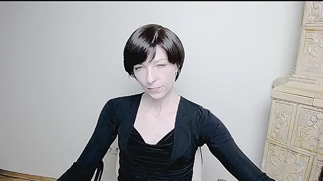 Snapshot of _AngeliaFlow_ chatting on March 2025 07:12:01 AM AngeliaFlow online show from March 2025 07:12:01 AM