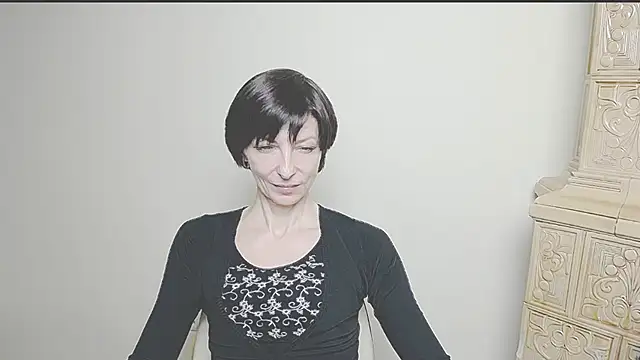 Snapshot of _AngeliaFlow_ chatting on March 2025 11:01:02 AM AngeliaFlow online show from March 2025 11:01:02 AM