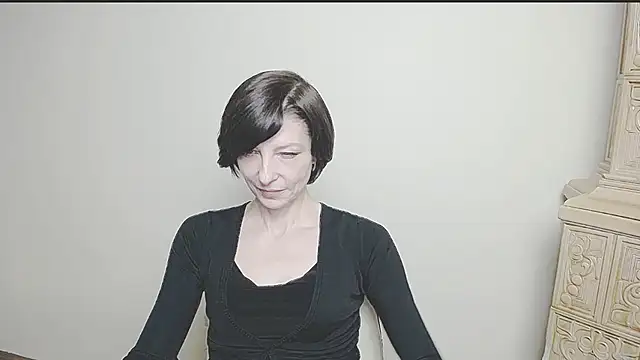 Snapshot of _AngeliaFlow_ chatting on March 2025 11:06:02 AM AngeliaFlow online show from March 2025 11:06:02 AM