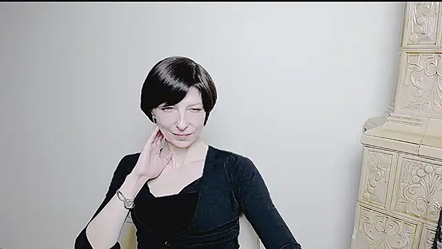 Snapshot of _AngeliaFlow_ chatting on March 2025 01:23:02 PM AngeliaFlow online show from March 2025 01:23:02 PM