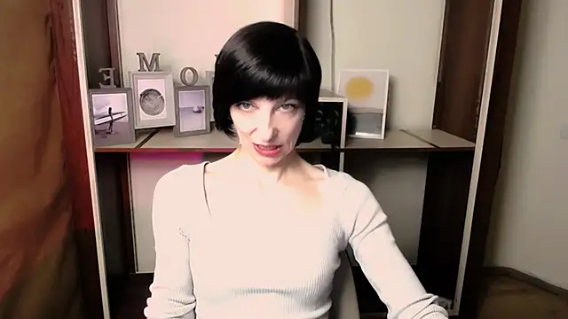  AngeliaFlow  online show from January 2026 09:59:02 AM