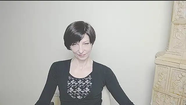 Snapshot of _AngeliaFlow_ chatting on March 2025 10:35:02 AM AngeliaFlow online show from March 2025 10:35:02 AM