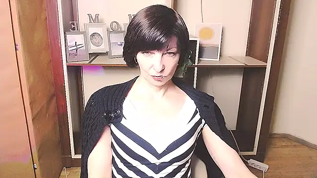  AngeliaFlow  online show from April 2026 08:21:02 AM