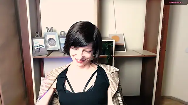  AngeliaFlow  online show from November 2025 07:56:01 AM