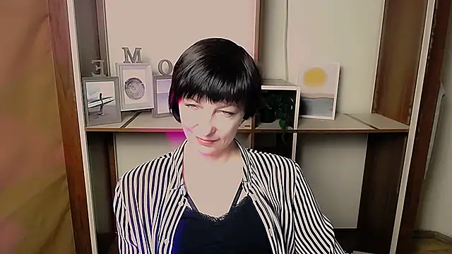  AngeliaFlow  online show from February 2026 08:04:01 AM