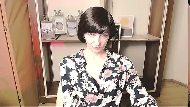  AngeliaFlow  online show from May 2026 08:51:02 AM