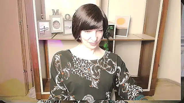  AngeliaFlow  online show from May 2026 09:10:02 AM