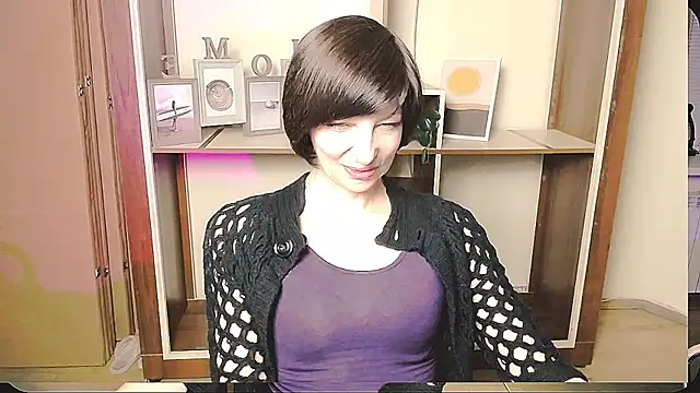  AngeliaFlow  online show from May 2026 08:32:02 AM