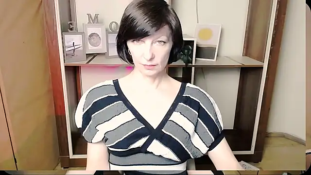  AngeliaFlow  online show from May 2026 08:13:01 AM