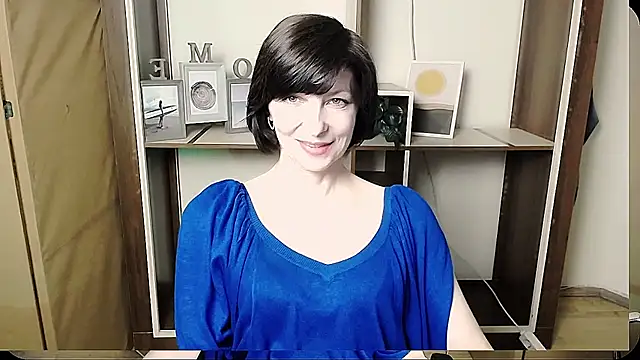 Snapshot of _AngeliaFlow_ chatting on June 2026 07:35:02 AM AngeliaFlow online show from June 2026 07:35:02 AM