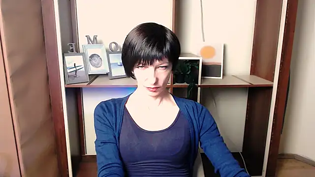  AngeliaFlow  online show from November 2025 07:33:02 AM